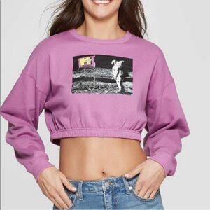 MTV MUSIC TELEVISION CROP LONG SLEEVE
